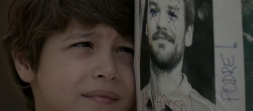 Ded&eacute; abalado em "A For&ccedil;a do Querer". (Reprodu&ccedil;&atilde;o/TV Globo)