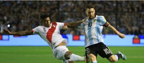 Peru e Argentina fecham a quarta rodada das Eliminat&oacute;rias. (Arquivo Blasting News)