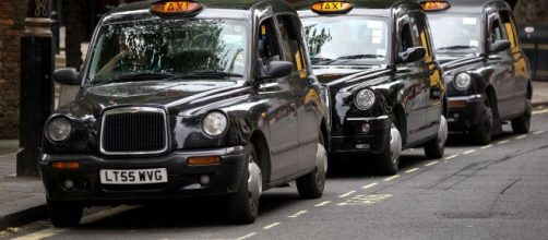 Electric black cabs hit London&rsquo;s streets. [Image source/BBC London YouTube video]