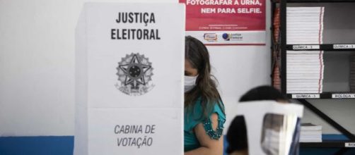 O eleitor dever&aacute; votar para o segundo turno no pr&oacute;ximo dia 29 de novembro. (Arquivo Blasting News)