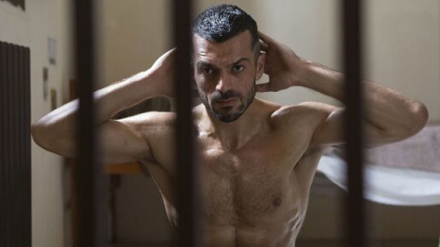 Doc - Nelle tue mani: Luca Argentero che, nella fiction Rai, interpreta il dottor Andrea Fanti.