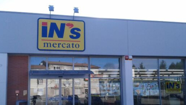 In's effettua assunzioni per addetti ai negozi e responsabili di vendita.