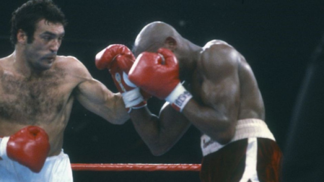 Juan Domingo Roldan nel suo combattimento mondiale contro Marvin Hagler.
