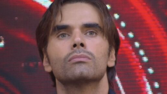 Gf Vip, Massimiliano Morra spiega la sua assenza in studio: 'Niente di grave'