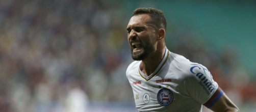 O Bahia aposta no atacante Gilberto, artilheiro da Copa Sul-Americana com 4 gols. (Arquivo Blasting News)