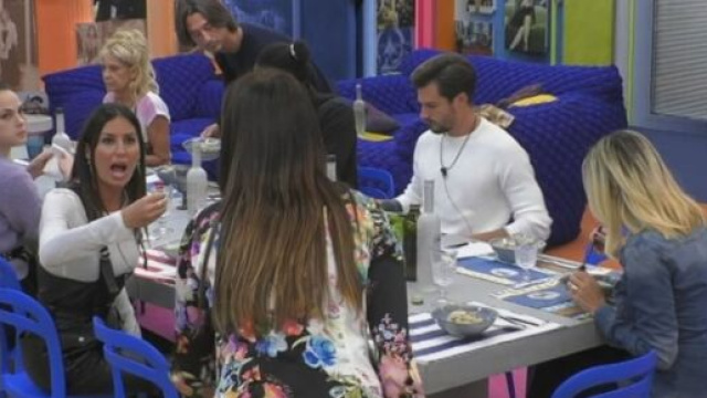 Grande Fratello Vip, accuse sul reality.