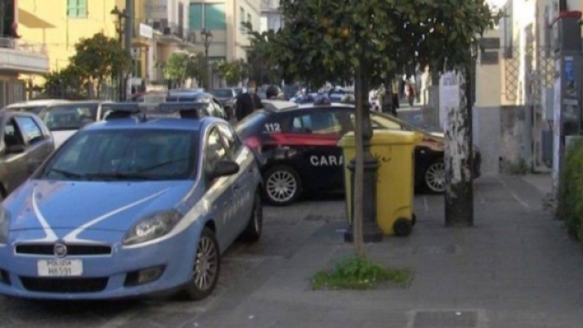 Napoli, 33enne uccide la madre al culmine di una lite per soldi.