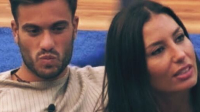 GF Vip, Elisabetta a Pierpaolo sull'addio al reality show: 'La mia priorit&agrave; &egrave; Nathan'.