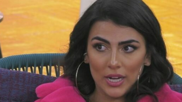 GF Vip, lo sfogo di Salemi a Dayane: 'Non sono un'accattona'.