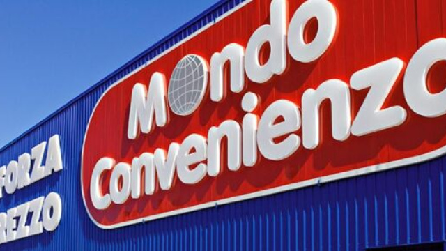 Mondo Convenienza apre le assunzioni di personale.