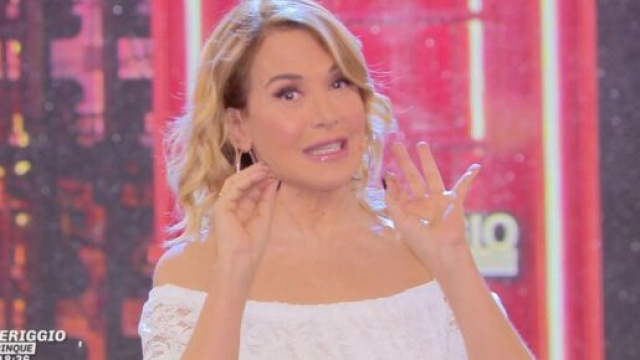 Pomeriggio 5, Valentina Vignali sull'ex marito di Gregoraci: 'Cade a pezzi Briatore'.