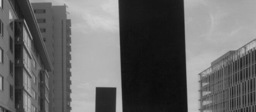 Ballast by Richard Serra Pinterest &copy;pinterest/Fatimah mahdi