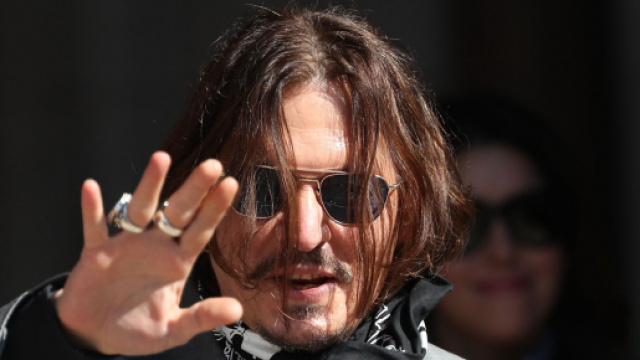 La giustizia Gb d&agrave; torto a Johnny Depp su botte a ex moglie ... - glbnews.com