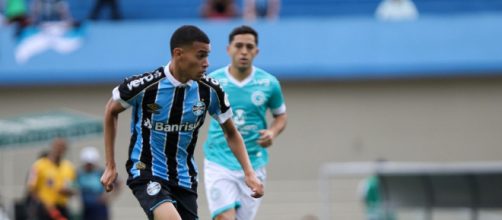 Gr&ecirc;mio quer manter s&eacute;rie invicta e encostar nos l&iacute;deres. (Arquivo Blasting News)