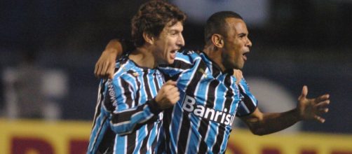 O Gr&ecirc;mio de 2008 foi o grande cavalo paraguaio da hist&oacute;ria do Brasileir&atilde;o. (Arquivo Blasting News)