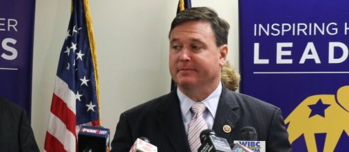 Holcomb to replace Pence on Repbublican gubernatorial ticket (Image via ABCNews/Youtube)