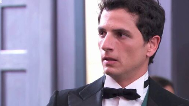 Una vita, spoiler spagnoli: Antonito torner&agrave; dalla missione in Marocco.