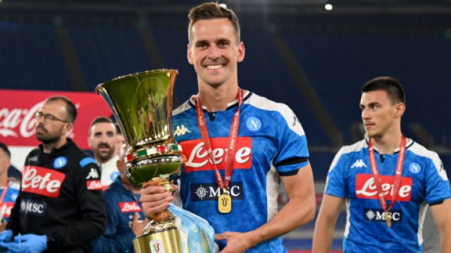 Inter, duello con il Milan per Milik.