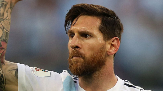 Inter, possibile sfida di mercato con la Juventus per Leo Messi (Rumors).
