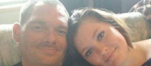 Pai e filha se casam e acabam detidos. (Reprodu&ccedil;&atilde;o/Redes Sociais)