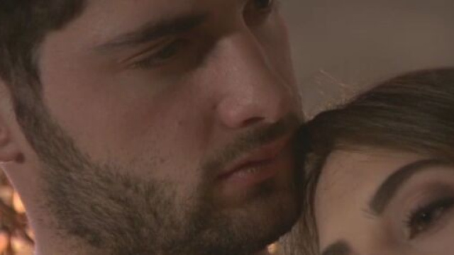 Un Posto al sole, anticipazioni all'11 dicembre: Niko negativo al test tossicologico.