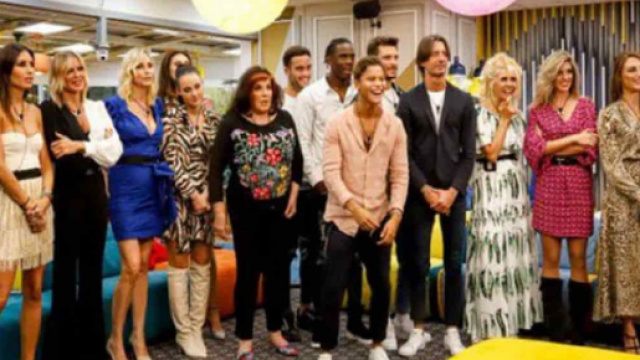 GF Vip, Signorini d&agrave; anticipazioni sulla notte di Capodanno: 'Tanti ospiti e nessuna nomination'.