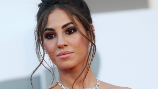 Giulia De Lellis, bufera per frase social: 'Se una donna fa la brava, merita un regalo costoso'.