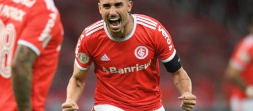 Mesmo sem marcar gols desde a sa&iacute;da de Coudet, Galhardo segue como artilheiro do Brasileir&atilde;o 2020. (Arquivo Blasting News)