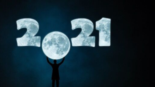 Oroscopo 2021: cambiamenti d'amore per Cancro, anno nuovo determinante per Pesci.