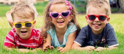 As crian&ccedil;as devem usar protetor solar a partir de uma certa idade. (Arquivo Blasting News)