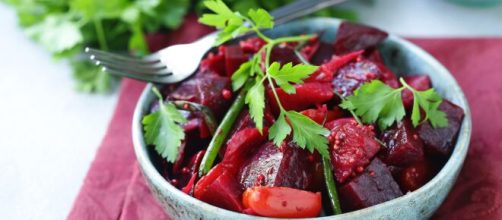 Uma alimenta&ccedil;&atilde;o saud&aacute;vel e equilibrada requer frutas e legumes. (Arquivo Blasting News)