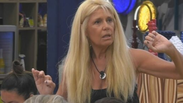 Grande Fratello Vip, Nardi al vetriolo su Maria Teresa: &lsquo;Soffre di psicosi a momenti&rsquo;.
