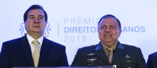 Rodrigo Maia critica Pazuello. (Arquivo Blasting News)