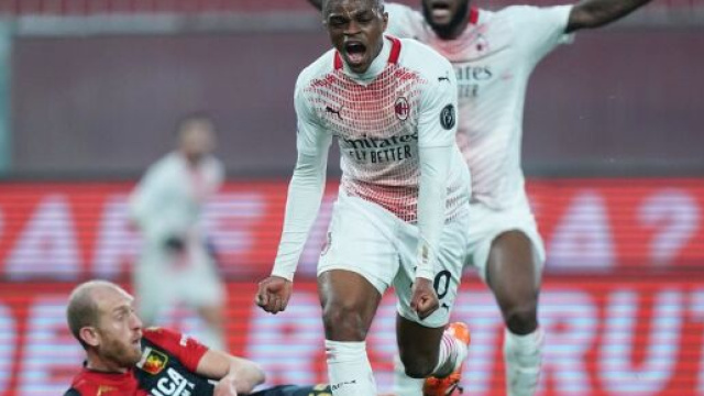 Kalulu trova il gol del pareggio sul finale e il Milan mantiene la testa della classifica - acmilan.com