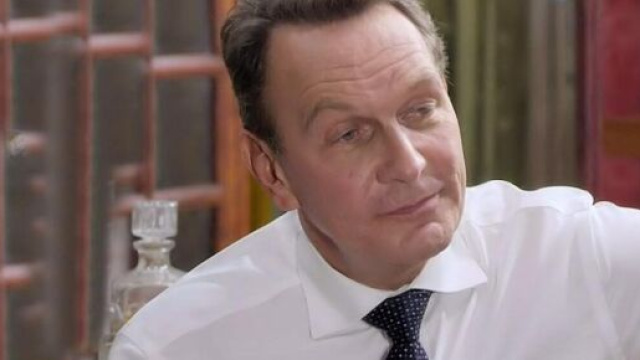 Un posto al sole, anticipazioni dal 21 al 25 dicembre: Roberto tra Lara e Marina