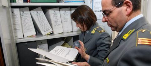 Ispezioni fiscali, secondo la Cassazione possono essere bloccate dal segreto professionale