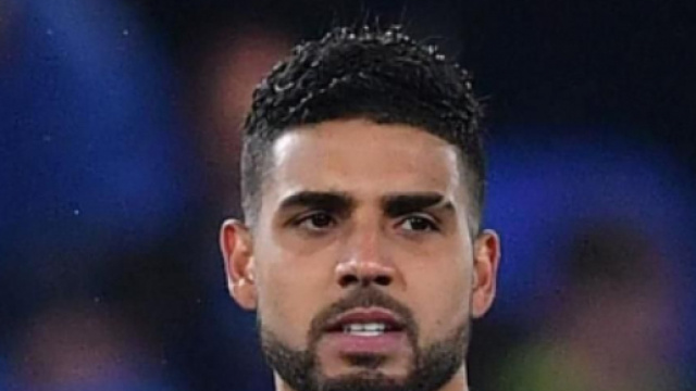 Emerson Palmieri potrebbe trasferirsi alla Juventus.