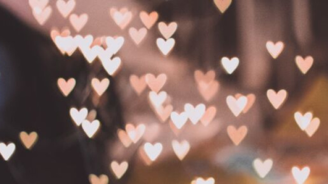 Previsioni zodiacali del 4 dicembre: Ariete impegnato e Vergine indecisa.