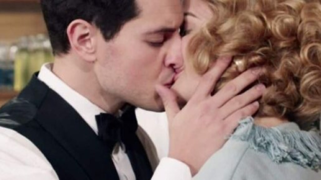 Il Paradiso delle signore, spoiler all'8 gennaio: Salvatore pensa che la madre Agnese non abbia fatto giungere la sua lettera a Gabriella.