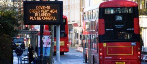 La mutaci&oacute;n del coronavirus N501Y encontrada en Londres dispar&oacute; las alarmas en Europa, que busca evitarle el ingreso al continente.