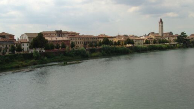 Verona, scompare dopo una truffa online: giovane mamma rinvenuta senza vita.