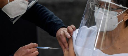 Chile, M&eacute;xico e Costa Rica come&ccedil;am a vacinar contra a Covid-19. (Arquivo Blasting News)