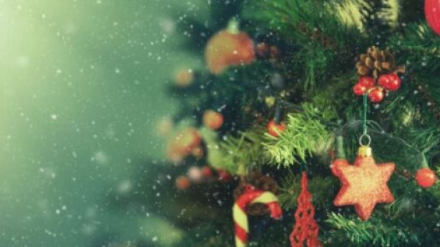 5 messaggi di Auguri di Buon Natale: da spedire ad smici e parenti.