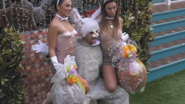 Grande Fratello Vip anticipazioni 25 dicembre.