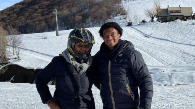 Critiche a Cuadrado per la vacanza in montagna