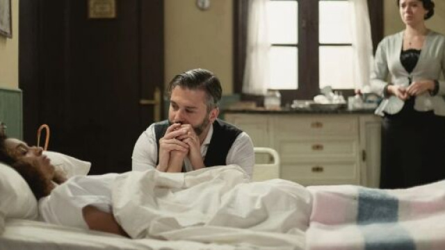 Una Vita, spoiler all'8 gennaio: Marcia versa in condizioni critiche, Felipe le sta accanto.