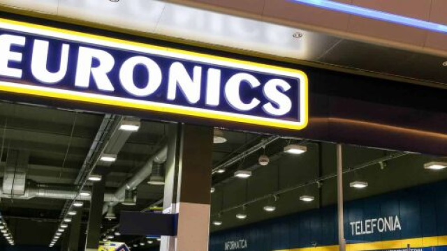 Assunzioni Euronics: cercasi direttore vendite, cassieri senza esperienza e limiti d'et&agrave;.