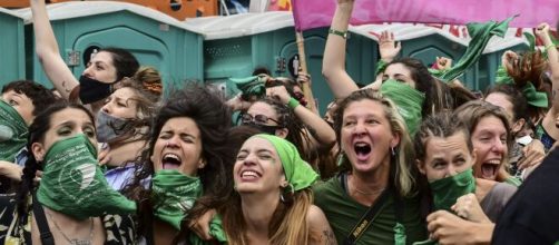 Argentina aprova lei que dar direito &agrave;s mulheres abortarem. (Arquivo Blasting News)