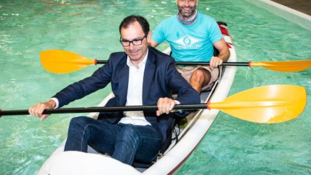 In primo piano Davide Cassani, commissario tecnico della Nazionale di ciclismo.