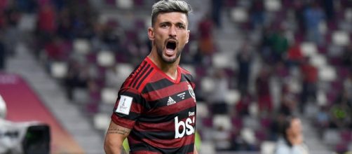 Flamengo entra em campo contra o Botafogo. (Arquivo Blasting News)